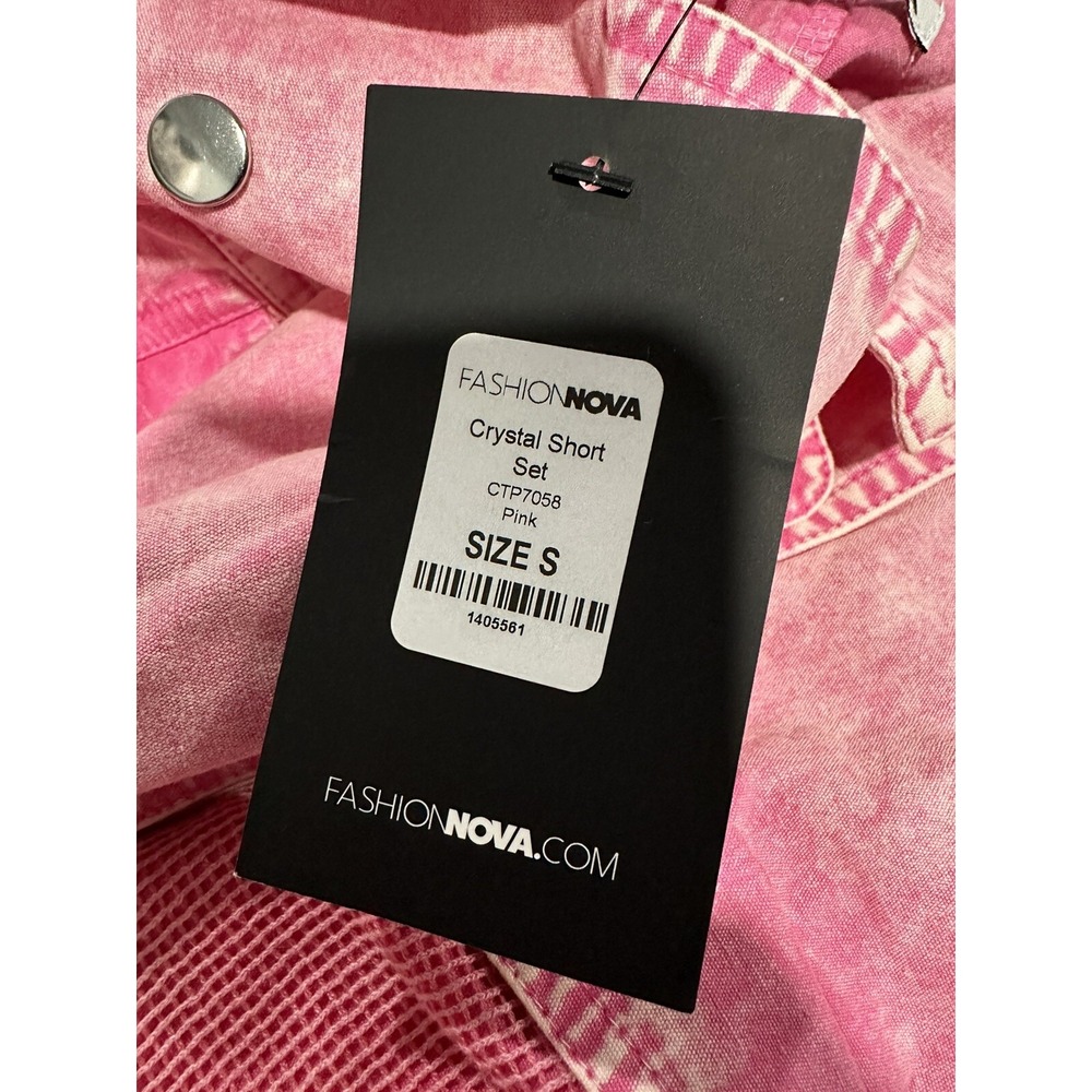 Fashion Nova Womens Crystal Short Jacket Pink Size Small Snap Button Brand New - Picture 8 of 8